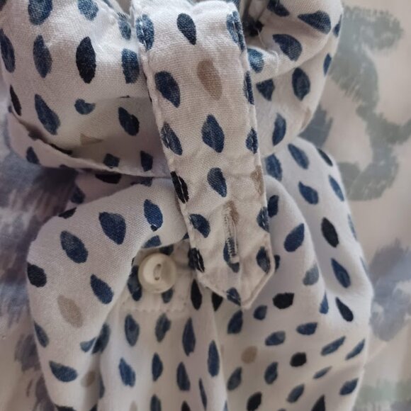 Style & Co Women’s Mixed Print Blouse Shirt Medium Blue Dot Stripe Back Roll Tab - Picture 9 of 9